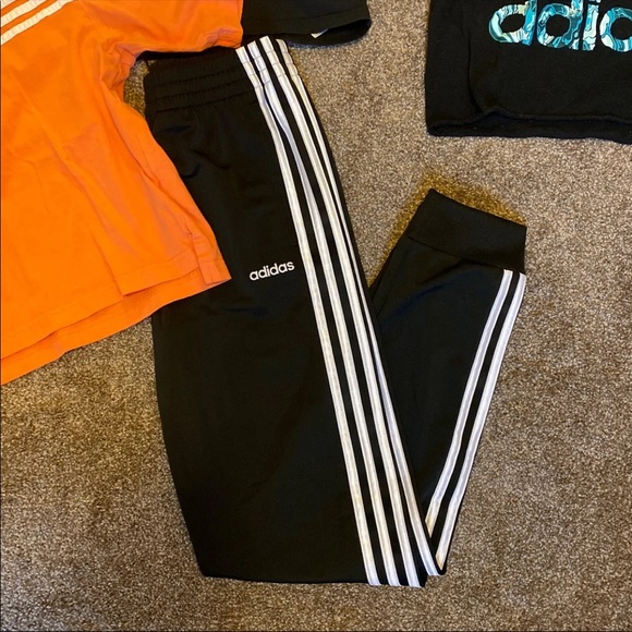 Adidas Clothes LOT - Picture 5 of 6